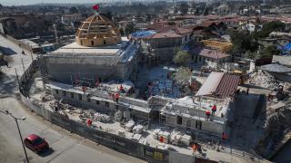 Depremlerin vurduğu tarihi miras ayağa kaldırılıyor