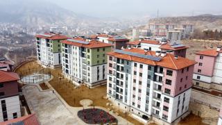 Malatya'da da depremin izleri siliniyor