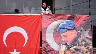 Pençe-Kilit Operasyonu bölgesinde şehit olan askerin cenazesi defnedildi