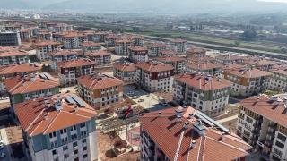 Osmaniye'de depremin izleri siliniyor