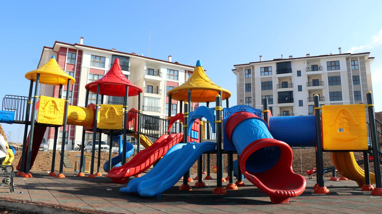 Deprem bölgesinde yeni ev yeni hayat