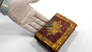 Yazma eserlerin sahteleri kullanılan yöntemlerin anlaşılması için sergilenecek