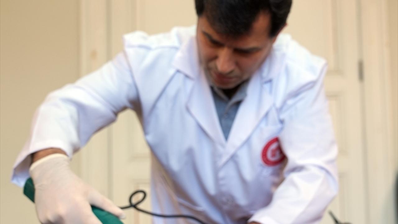 İran halısına saçak takıldığında restorasyonu tamamlanacak