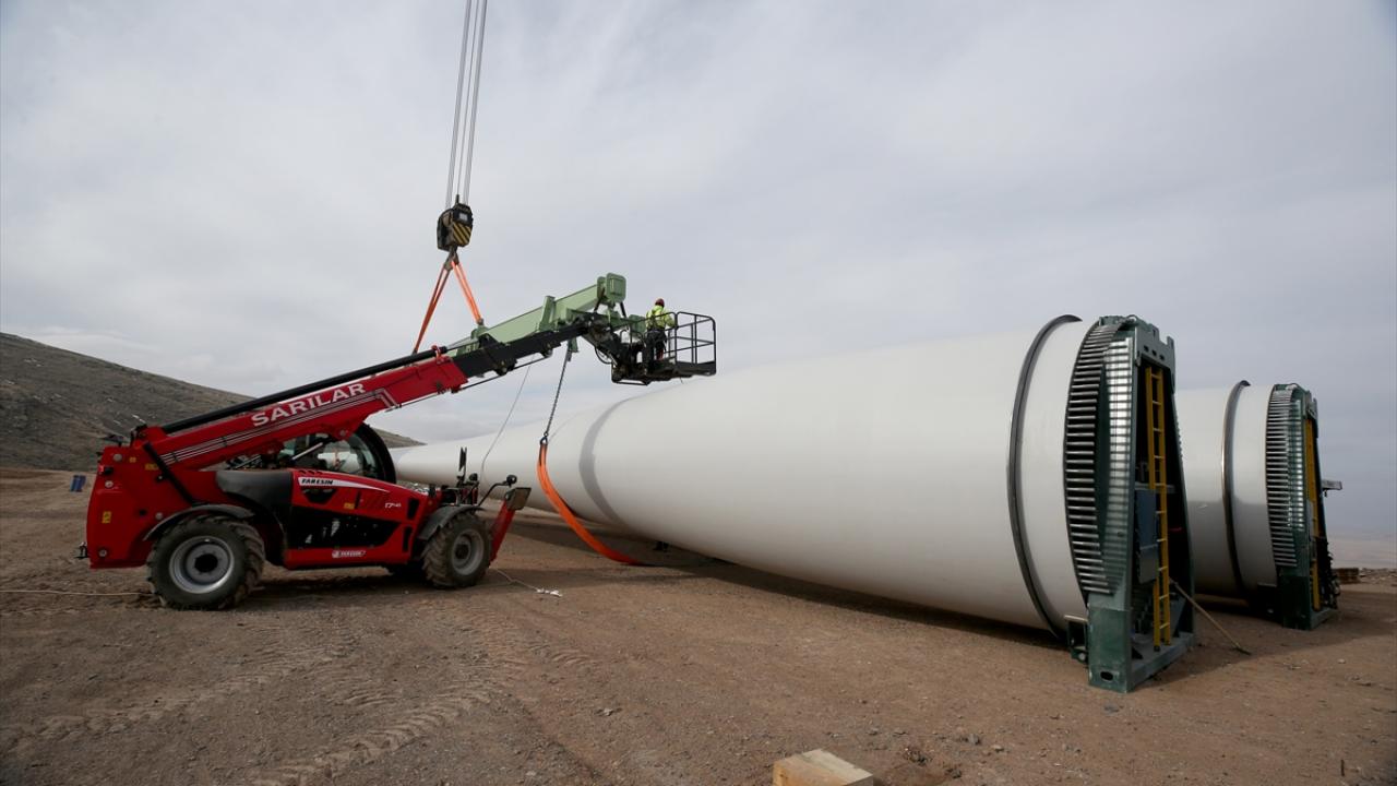 "Ana vincimiz sahaya yaklaşık 30-35 tırla geliyor"