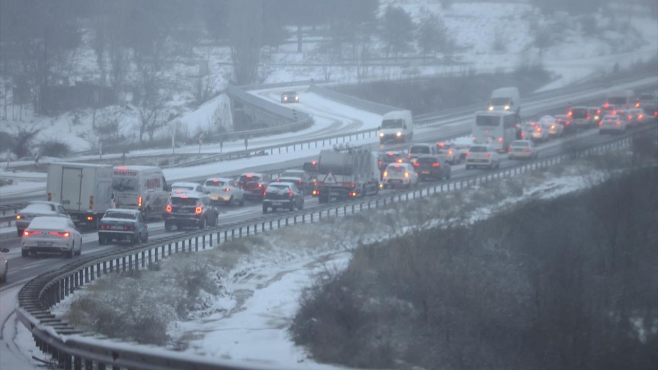 OSB`ye giden yol bir süre ulaşıma kapandı