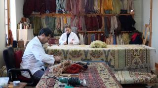 200 yıllık saray halıları usta ellerde yeniden hayat buluyor