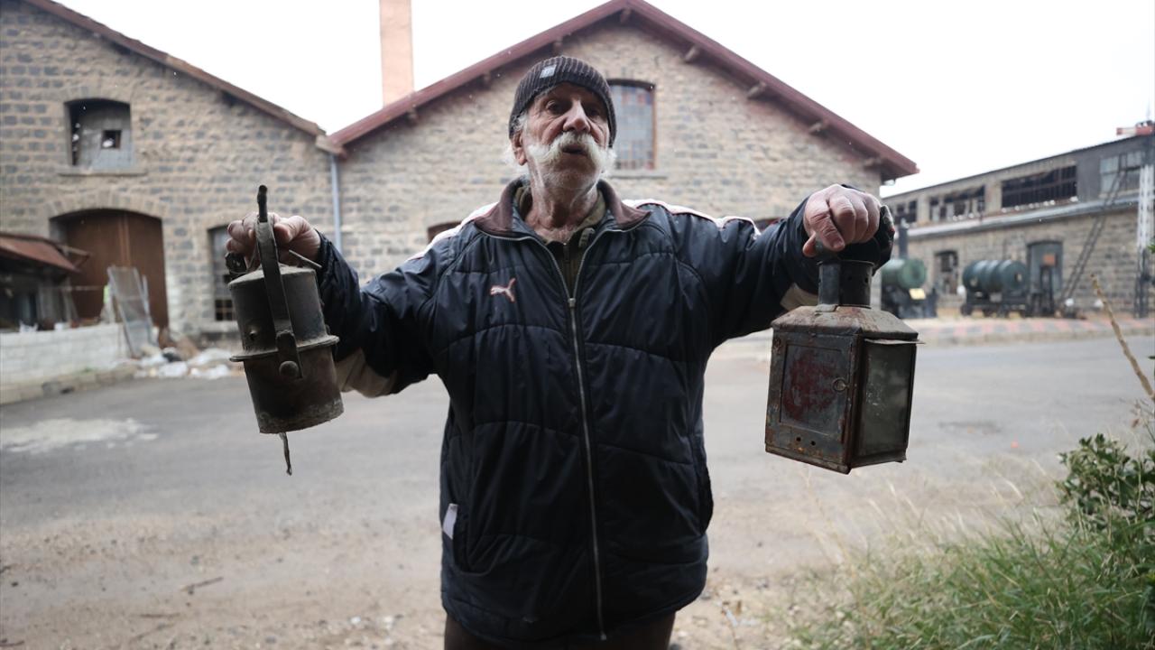 "Buraya çok zarar verdiler. Tahrip ettiler"