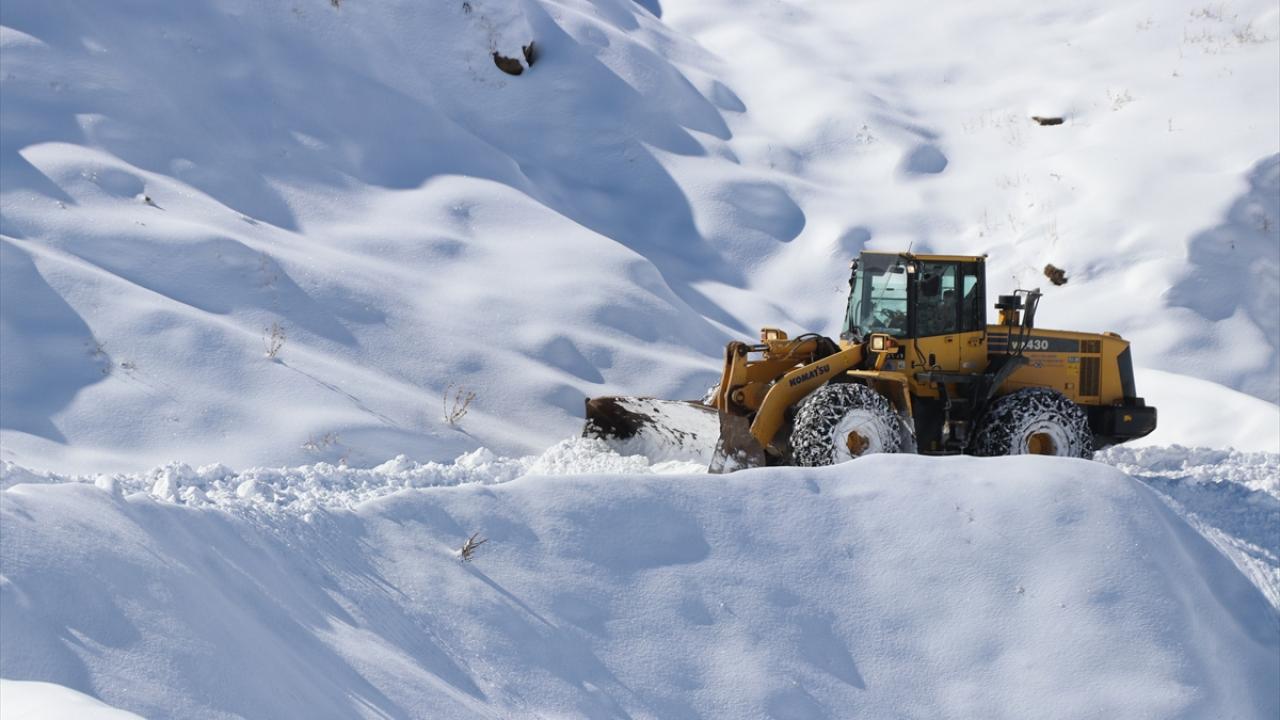 "Zor alanlarda çalışıyoruz"