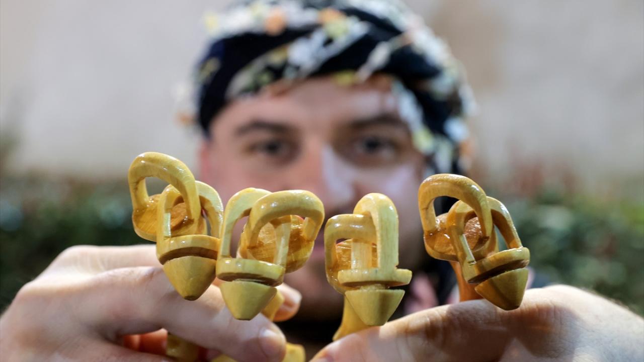 Görselliğiyle de dikkati çekiyor