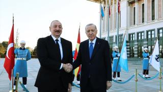 Cumhurbaşkanı Erdoğan, Azerbaycan Cumhurbaşkanı Aliyev'i resmi törenle karşıladı