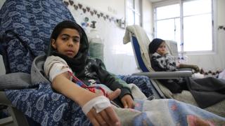 Savaş nedeniyle kapanan Rantisi Hastanesi'ndeki çocuk diyaliz bölümü yeniden hizmete açıldı