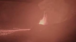 Hawaii adasındaki Kilauea Yanardağı'nda patlama