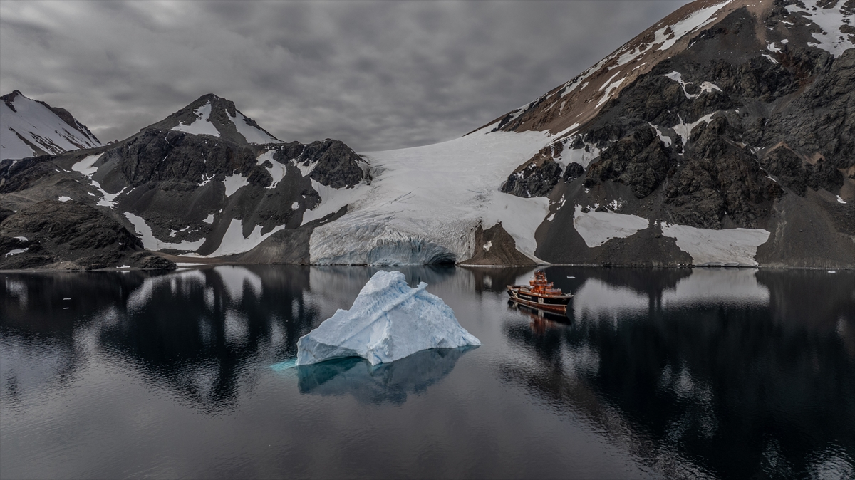 "Gözlemlerde uzayda bulunan uydulardan konum bilgileri toplamaktayız"
