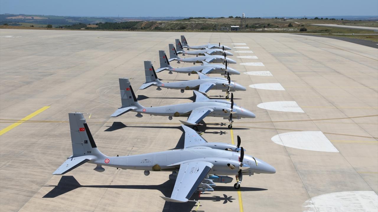 Bayraktar AKINCI 100 bin uçuş saatine ulaştı