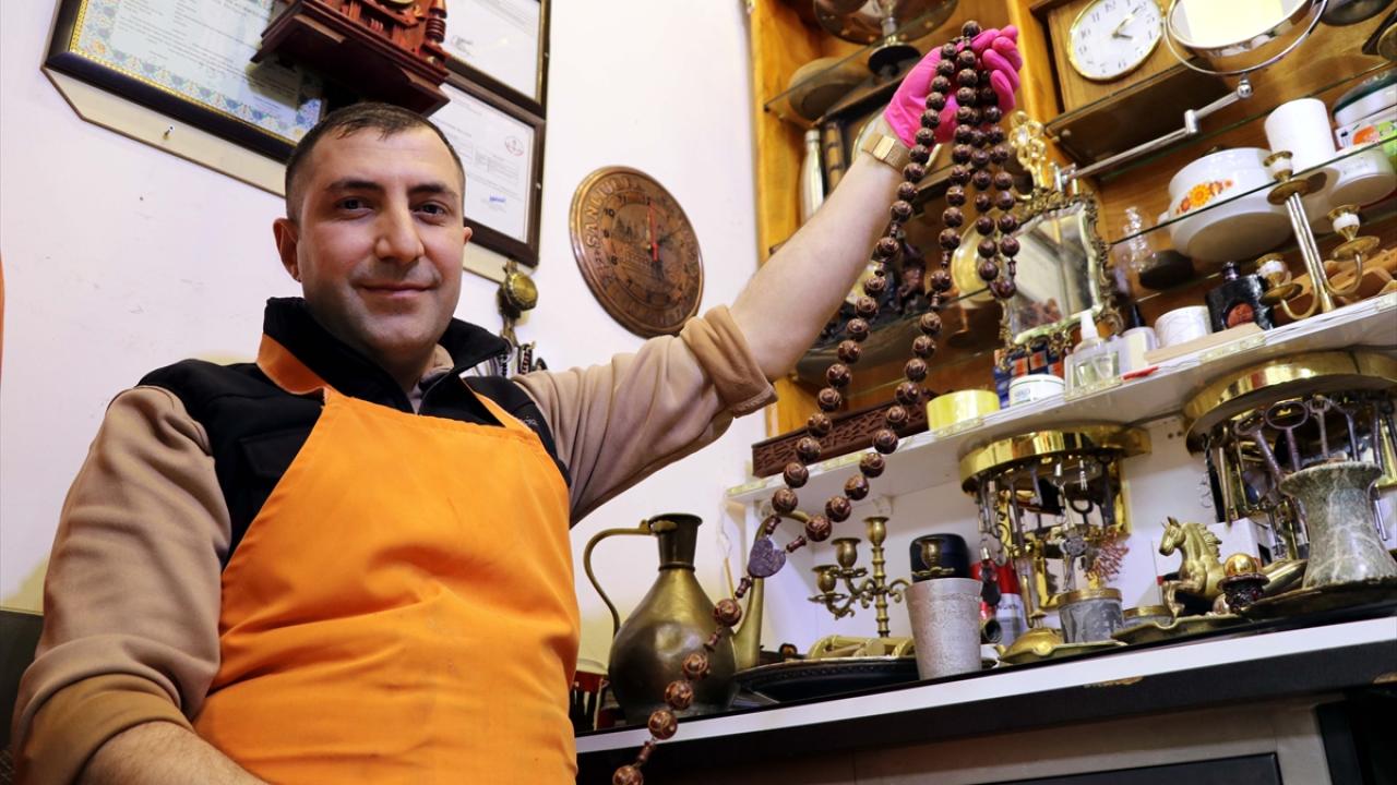 "Antikalar içinde mutlu oluyorum"