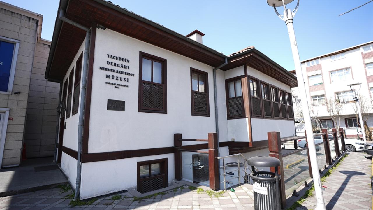 "Bir hilal uğruna" adanmış ömür: Mehmet Akif Ersoy