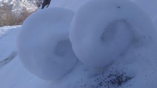 Çok nadir rastlanan kar ruloları Amasya’da ikinci kez görüldü