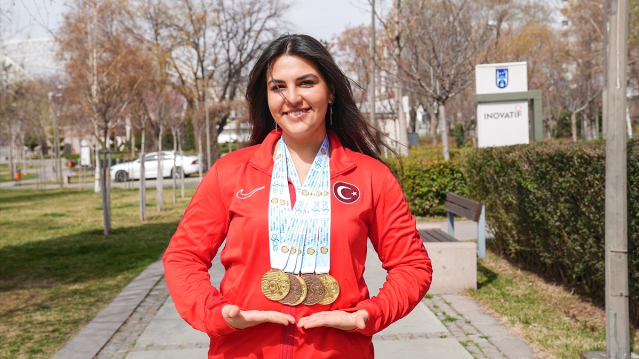 "Kadın atıcılar daha başarılı"