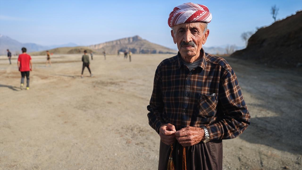 "Fırsat buldukça futbol oynamaya gidiyoruz"