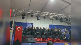 İstanbul'da ramazan etkinliğinde sahne çöktü