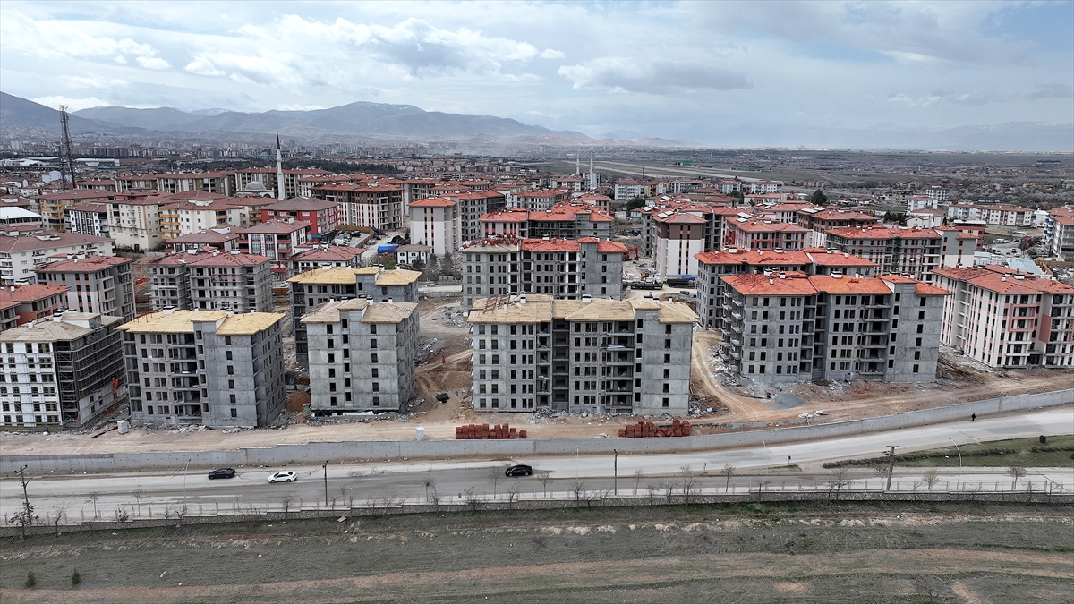 "Hızlı bir şekilde Malatya`yı ayağa kaldırıyoruz"