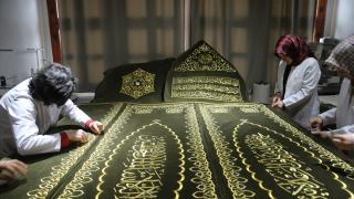 Danişment Melik Ahmet Gazi Türbesi'ndeki sandukanın puşidesi 2,5 yılda tamamlandı