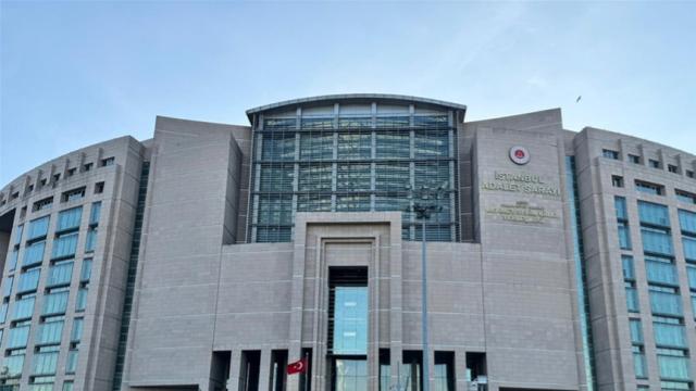 İzmit Belediyesine yönelik yolsuzluk operasyonu haber görseli