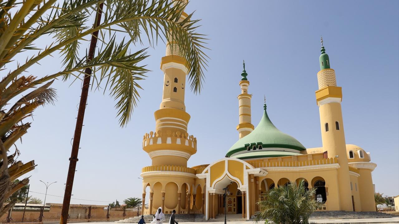 Janatoul Mahwa Camii