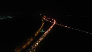 İstanbul'da bayram trafiği yoğunluğu gece de sürdü