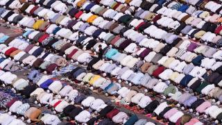 Ramazan ayının son cuma namazı kılındı