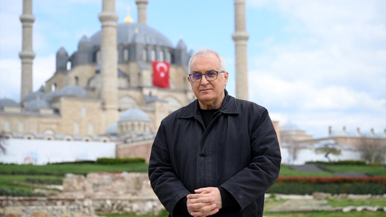 "50 yıllık mimarlık ömrüne 400 eser sığdırmıştır"