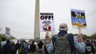 Trump'ın politikaları ABD'de protesto edildi