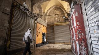 Kudüs'te İsrail'in saldırılarını protesto için Filistinliler greve gitti