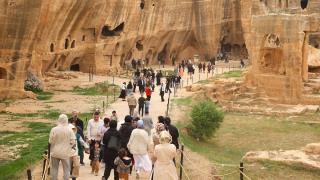 Tarihi kent Mardin bayram tatilinde ziyaretçi akınına uğradı