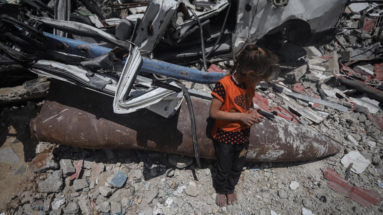 "Etrafımız hiç güvenli değil"