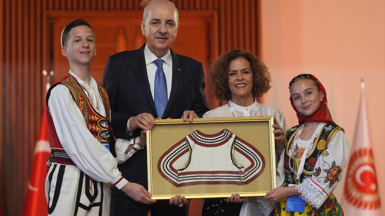 "Yeryüzünde esenlik, barış, birlik, beraberlik sağlanacak"