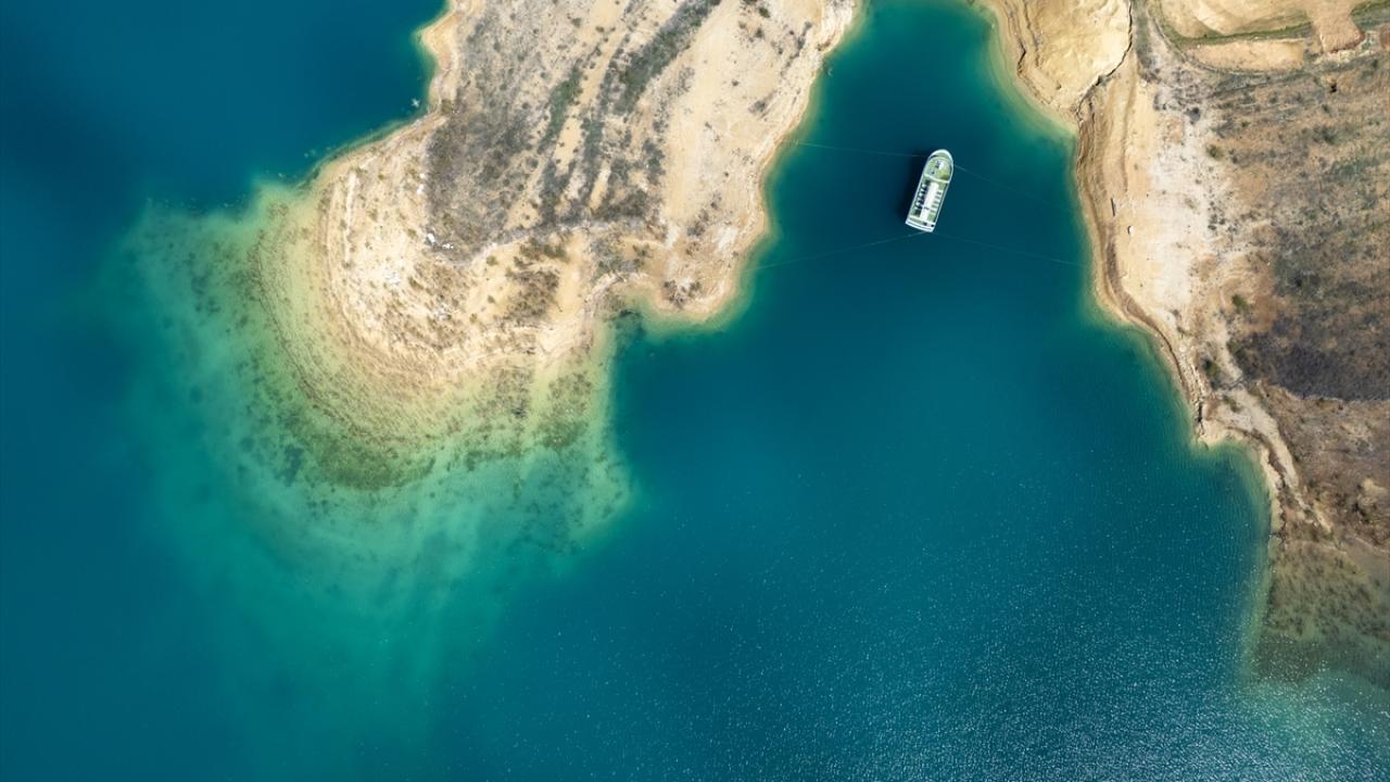 Torosların eteklerinde keşfedilmeyi bekleyen doğal bir güzellik: Ermenek Baraj Gölü
