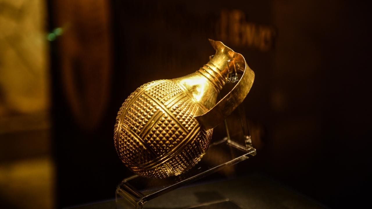 Hattiler dönemine ait "Gaga Ağızlı Testi"