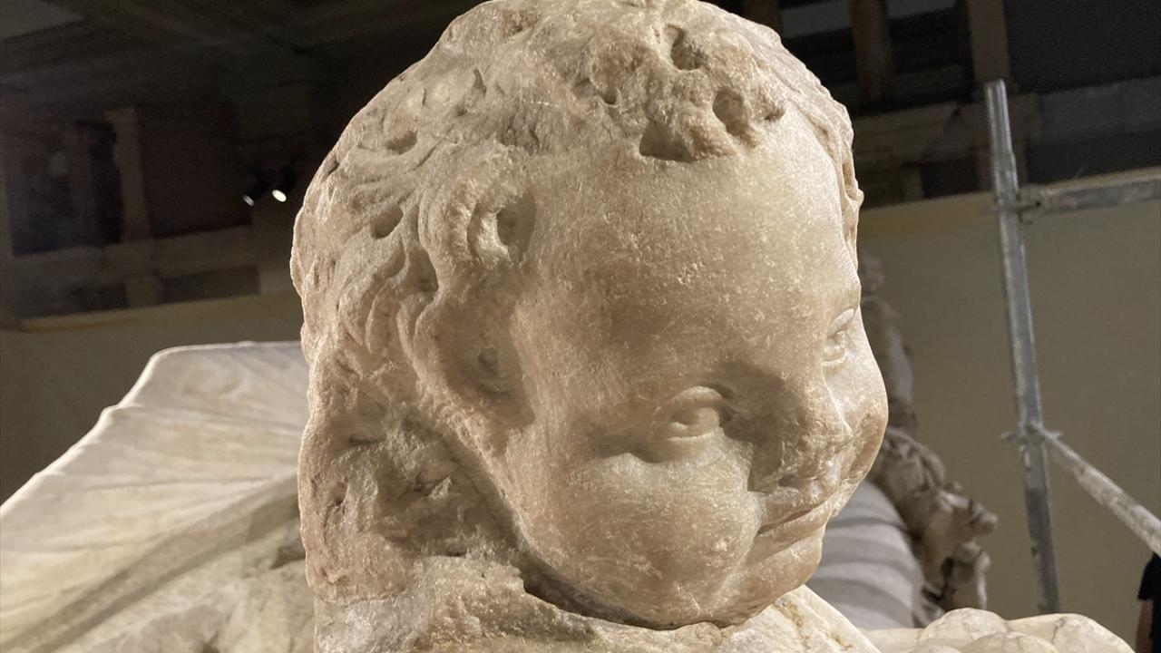 İngiltere`den iadesi sağlanan Eros Başı