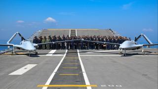 Bayraktar TB3, TCG Anadolu'dan "tam otonom" kalkış testini tamamladı