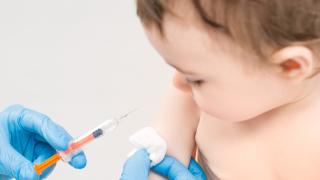 Toplum sağlığı için aşı takvimine uyum şart