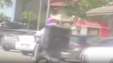 Ehliyetsiz sürücü, trafik güvenliğini işte böyle tehlikeye attı