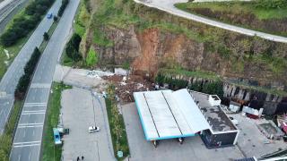 Samsun'da heyelan: Baba ve 2 kızı hayatını kaybetti