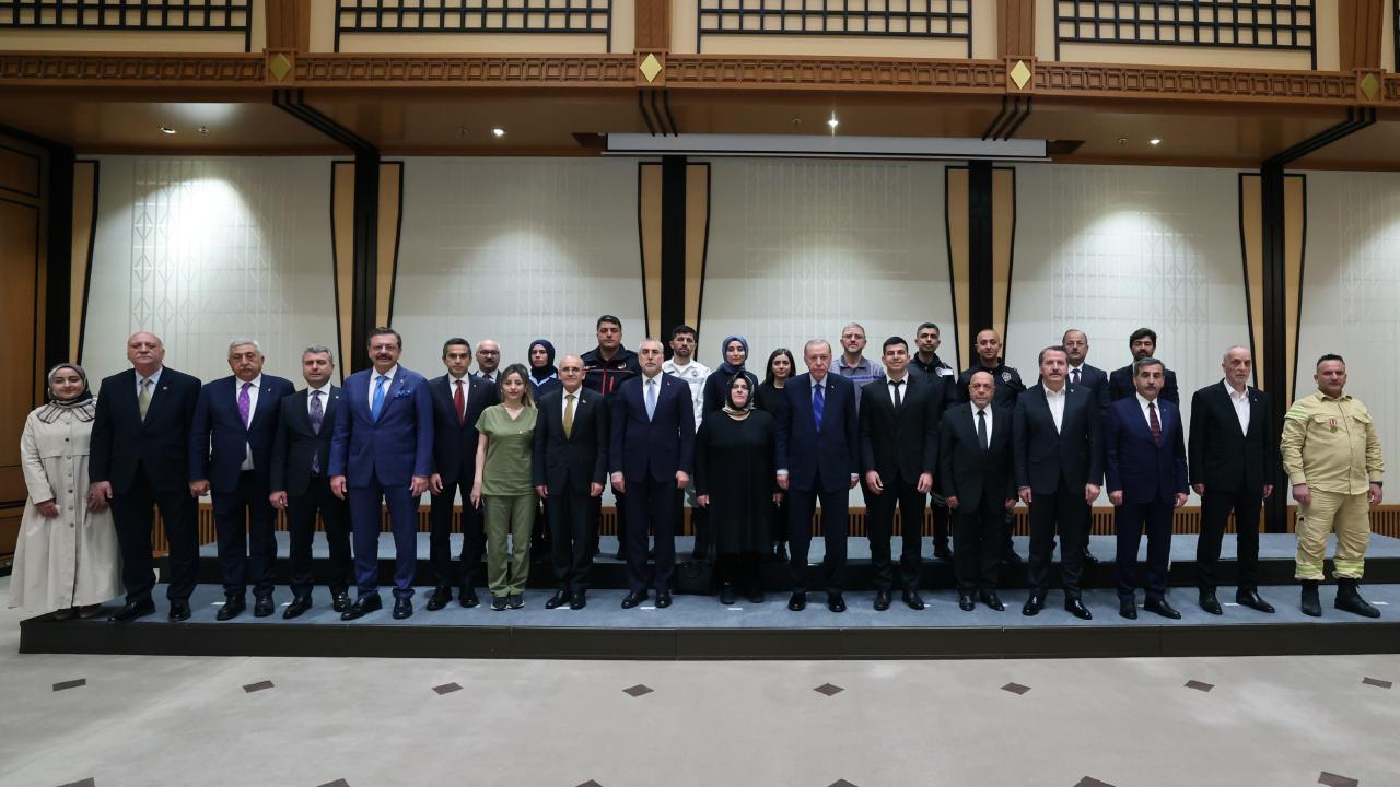 Cumhurbaşkanı Erdoğan, işçi, memur ve işveren temsilcileri ile buluştu