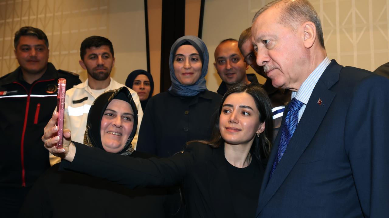 Cumhurbaşkanı Erdoğan, işçi, memur ve işveren temsilcileri ile buluştu
