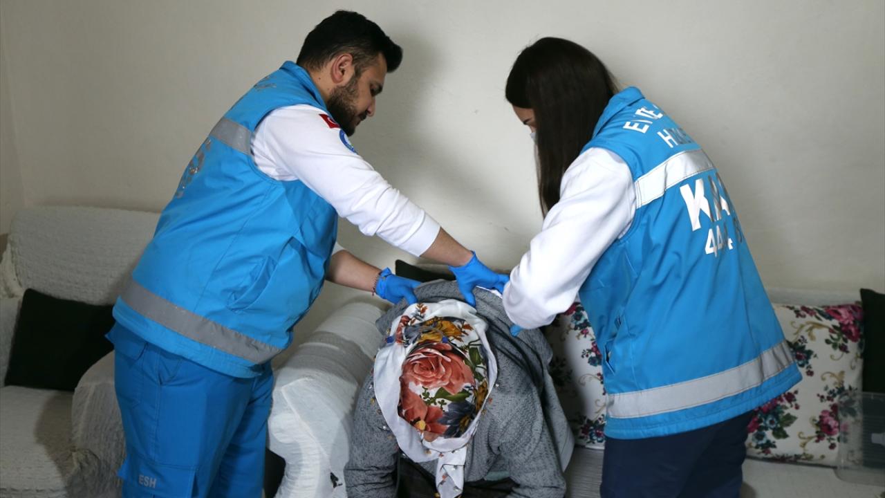 "Gerekli görüldüğü zaman kan, idrar tetkiklerini alıyoruz"