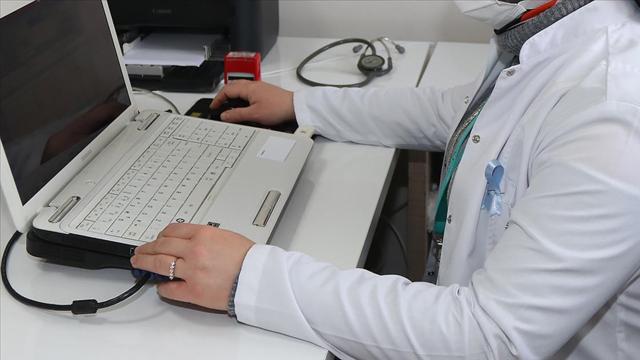Bakan Memişoğlu: 31 bin aile hekimiyle sağlık hizmeti veriyoruz haber görseli