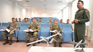 İHA pilotları, zorlu eğitimlerle göreve hazırlanıyor