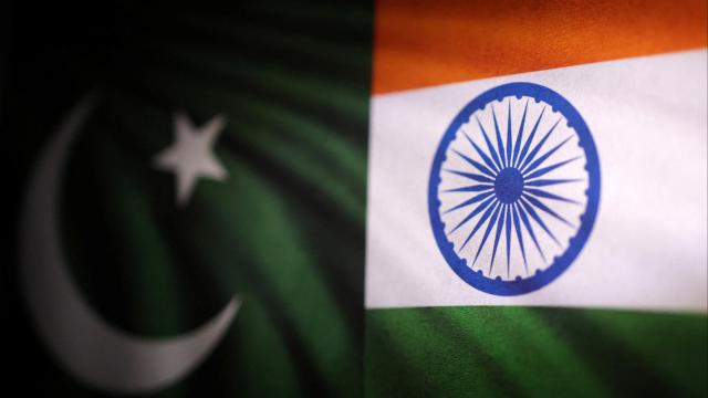 Pakistan, savaş gemilerinin çarpışması nedeniyle Hindistan'a nota verdi haber görseli