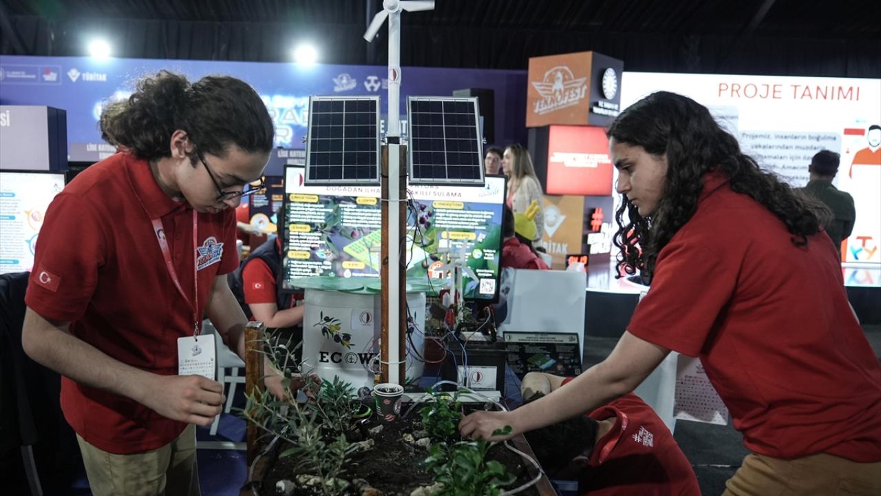Kıbrıslı gençler, verimliliği artıran akıllı tarım projeleriyle TEKNOFEST KKTC'de